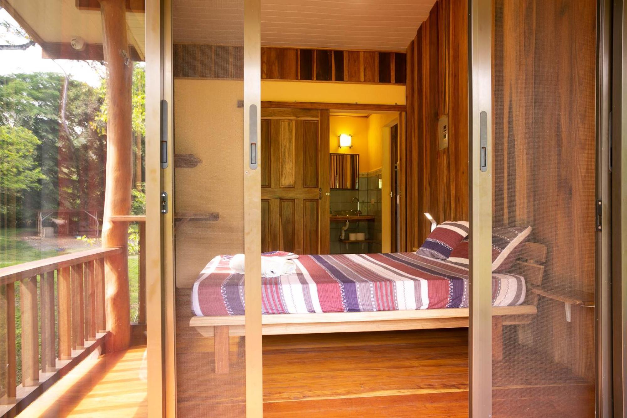 Brigitte'S Ranch Hotel Cahuita Exterior foto