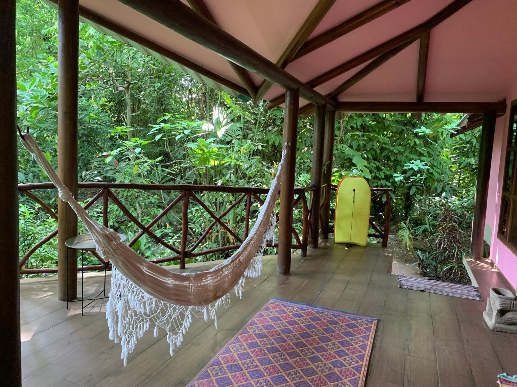 Brigitte'S Ranch Hotel Cahuita Exterior foto