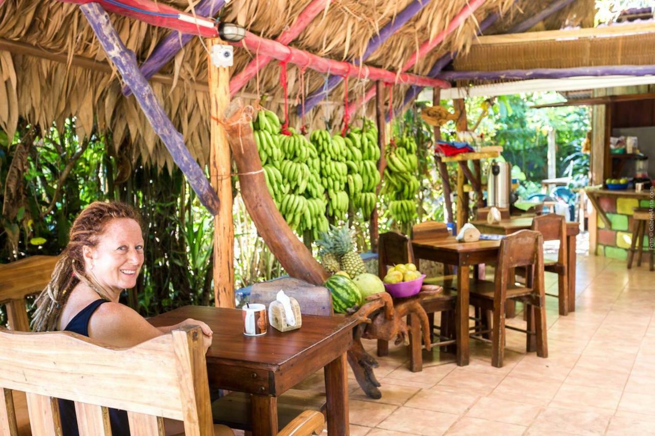 Brigitte'S Ranch Hotel Cahuita Exterior foto